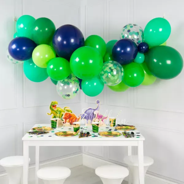 Dinosaur Balloon Garland﻿